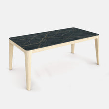 TRUNK | Luxury Table